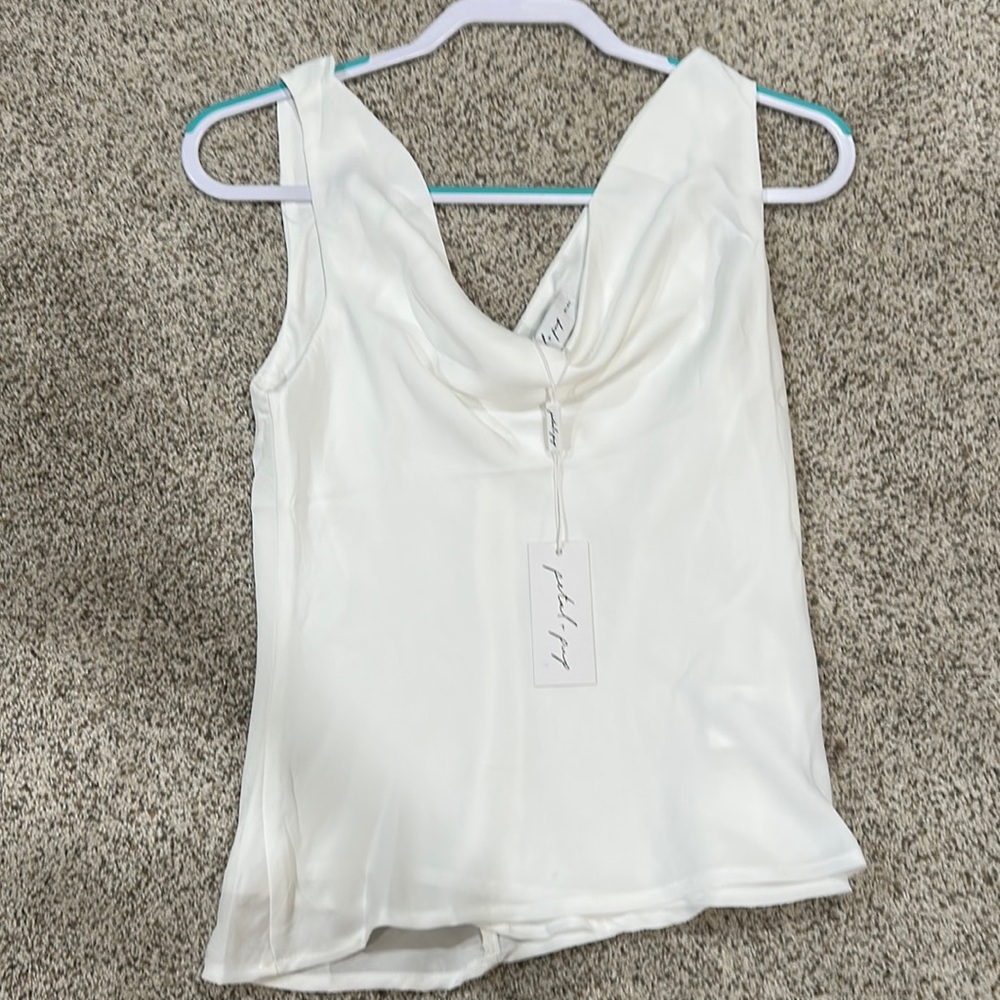 Petal and pup top